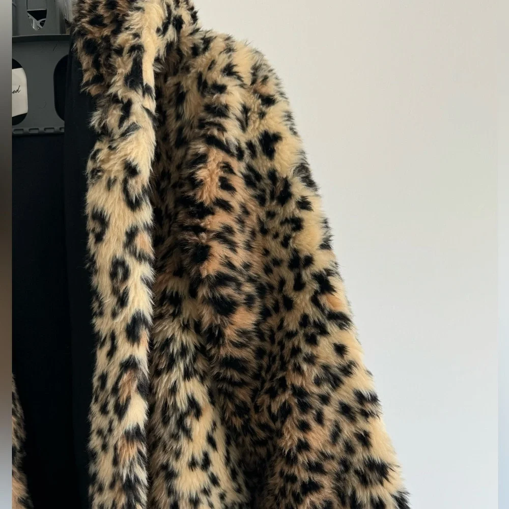 Zara Leopard Print Faux Fur Bomber Jacket - Brown, Black - Picture 4 of 7